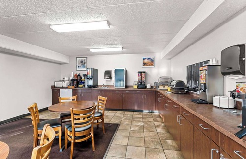 Sioux Falls Hotel | Days Inn by Wyndham Sioux Falls Empire