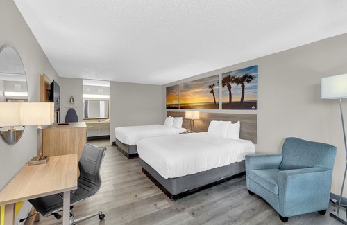 Titusville Hotel | Days Inn by Wyndham Titusville Kennedy Space Center