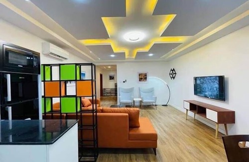 Benin City Apartamento | De Palatial Hotel and Apartments