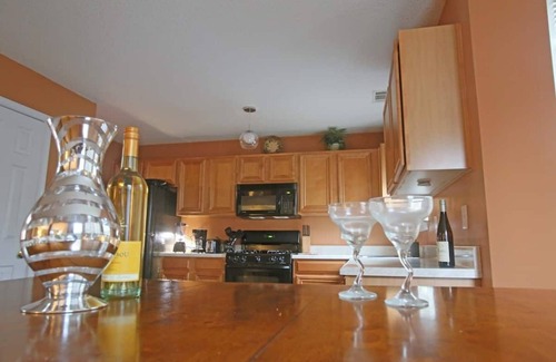 Decatur Casa | Decatur Escape 4bd/2.5ba home with garage