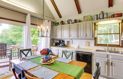 Zionville Cabaña | Deck, Fire Pit, Games: Family Escape Near Boone