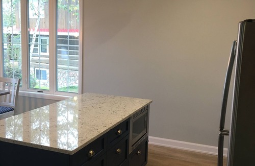 Horton Cabaña | Deep Blue With the Waterfront View