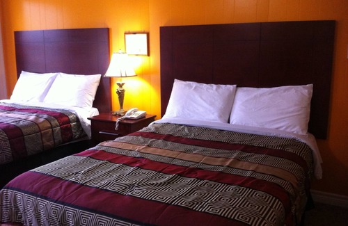 Deep River Hotel | Deep River Motel