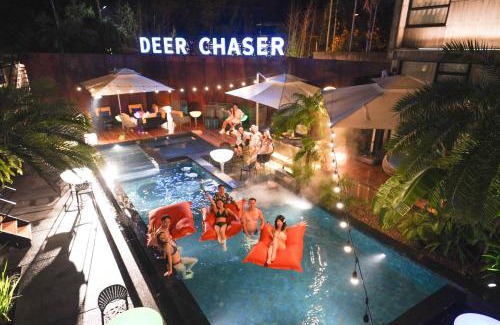 Yuchi Cabina | Deer Chaser Hotel