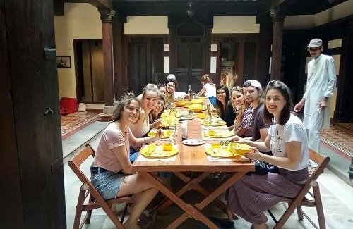 Ahmedabad City Centre Cama Y Desayuno | Deewanji Ni Haveli