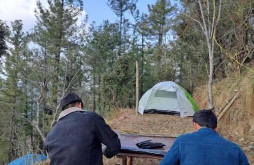 Shimla Alquiler De RV | Delicate camp B