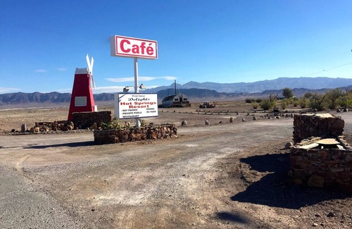 Tecopa Cabina | Delight's Hot Springs Resort