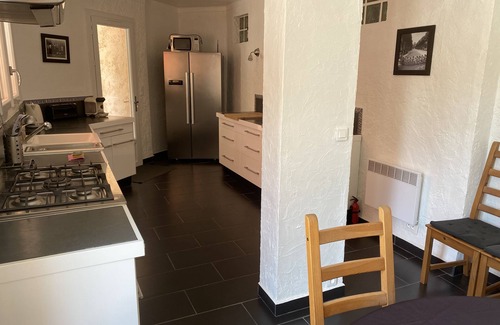 Vidauban Villa | Encantadora Villa de 4 dormitorios con piscina climatizada privada y aire acondicionado