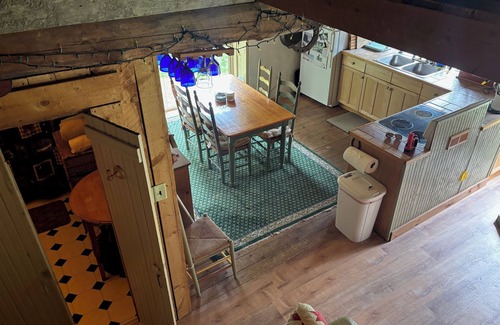 Orleans Cabina | Delightful cordwood cabin -Westmore near Burke Mtn, Lake Willoughby - Jay Peak.