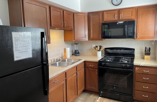 Rock Falls Apartamento | Delightful & Relaxing 2 Bedroom!