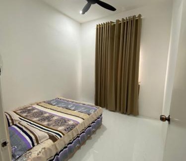 Gual Periok Casa | Delisha Qistina Homestay Jalan Rantau Panjang Pasir Mas