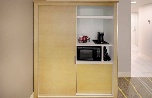 Daytona Beach Shores Hotel | Delta Hotels by Marriott Daytona Beach