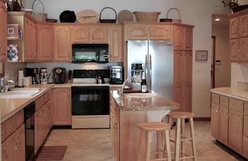 Au Gres Casa | Casa de lujo de 5 dormitorios frente al lago, lago Hurón, playa de arena, punto arbolado