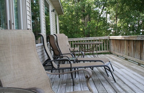 Au Gres Casa | Casa de lujo de 5 dormitorios frente al lago, lago Hurón, playa de arena, punto arbolado