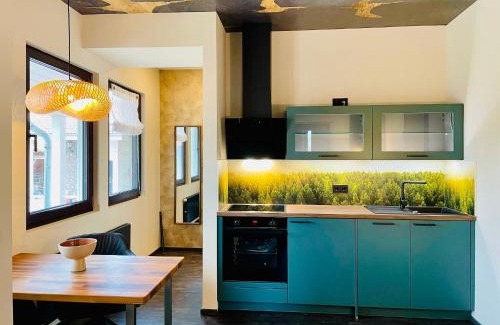 Altlandsberg Apartamento | Deluxe Apartment im Grünen mit Balkon und Frühstück im Hotel Reindahls