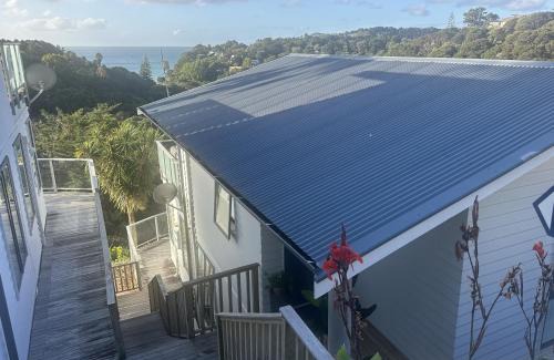 Palm Beach Casa | Deluxe Bedroom in SHARED 95m Premium Apartment at Waiheke Island Resort