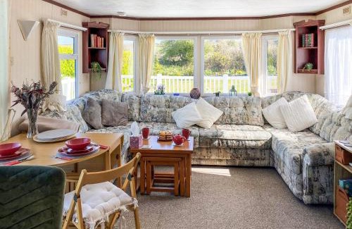 Carnbrea Casa | Demelzas Retreat