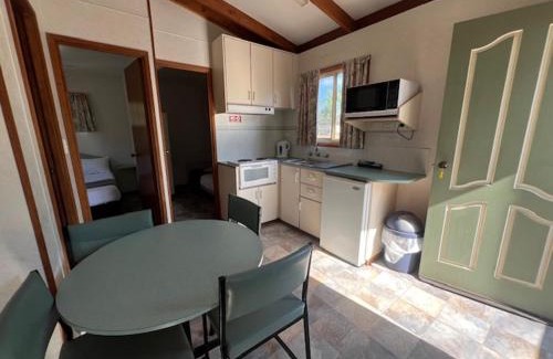 Denman Otro | Denman Van Village