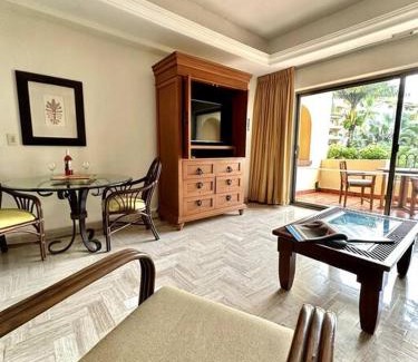 Marina Vallarta Apartamento | Departamento Frente a la Playa, Velas Vallarta