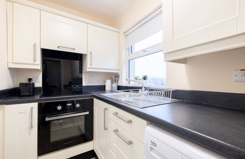 Londonderry Apartamento | Derry City, Northern Ireland - Violet Suite Apartments (A), 4 Guests (1 Apartment) or 8 Guests (2 Ap