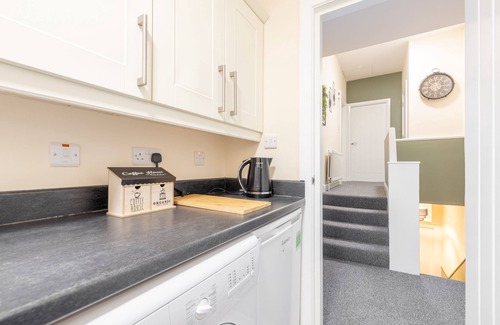 Londonderry Apartamento | Derry City, Northern Ireland - Violet Suite Apartments (A), 4 Guests (1 Apartment) or 8 Guests (2 Ap