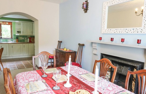 Mydroilin Cabaña | Derwen Villa, NUEVO Muelle