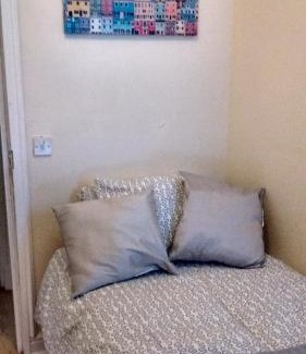 Stainburn Apartamento | Derwent Street Apartment 1 - 3 Bed Self Catering Apartment - Self Contained - 1 Double & 2 Single Rooms