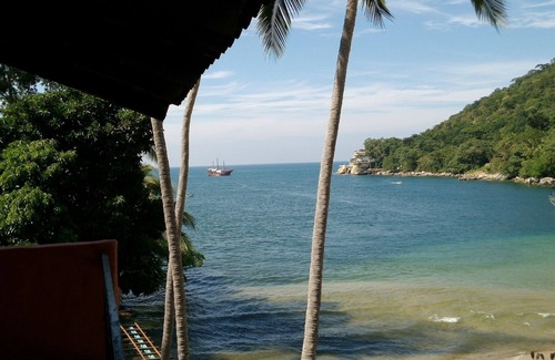 Boca de Tomatlán Casa | Description of Villas Rodelinda