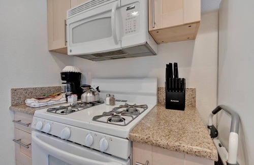 Coachella Hotel | Desert Golf Getaway – Minutes from PGA WEST - Comfort at Indian Palms Villas