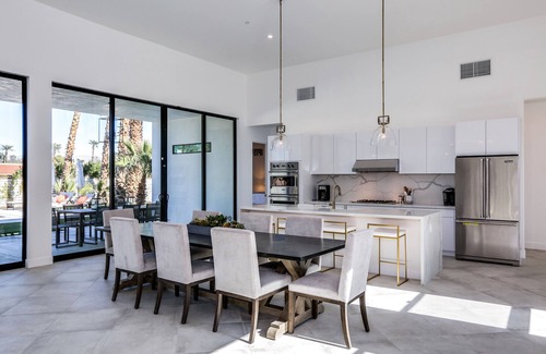 Rancho Mirage Casa | Modern Paradise- 4 King Ensuites