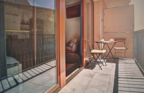 Nusle Apartamento | ๐ซ๐๐๐๐๐ ๐๐๐๐
๐๐ w/Patio, 10 min to Centre, 10 years of experience