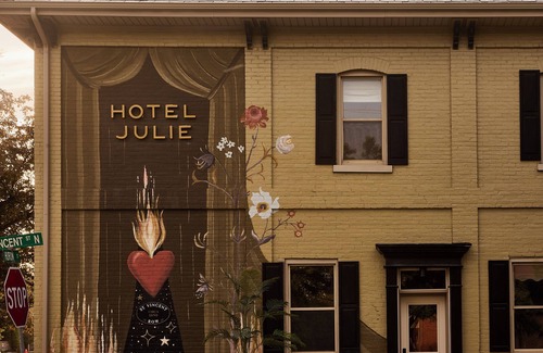 Stratford Apartamento | Designed for the solo traveller or couple looking for a taste of the Hotel Julie experience.