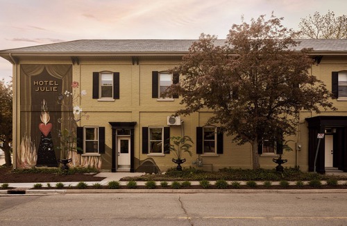 Stratford Apartamento | Designed for the solo traveller or couple looking for a taste of the Hotel Julie experience.