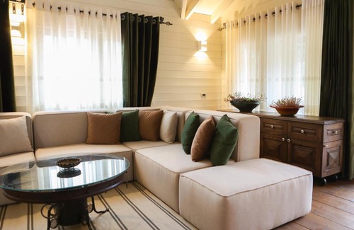 Moscopole Villa | Designer Villa Voskopoje