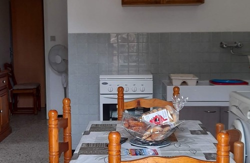 Prunete Apartamento | Dessous de Villa 150 metres from the beach