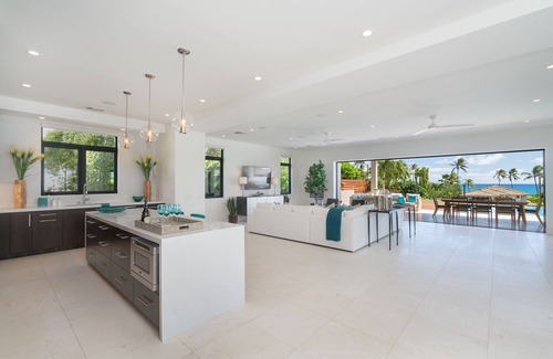 Kahala Villa | Diamond Head Grandeur by Gather: Luxury Villa w/ Ocean View & Private Pool