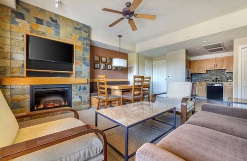 South Lake Tahoe Villa | Diamond Resorts Lake Tahoe Vacation Resort - 2 Bedroom Stand