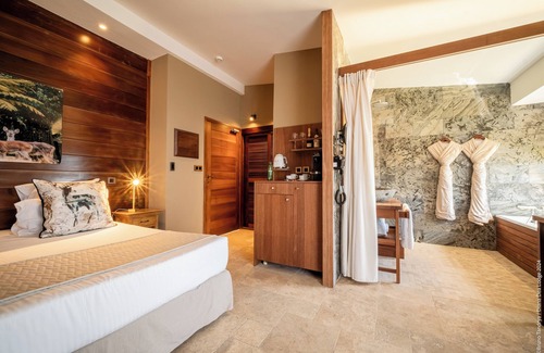 Sainte-Anne Hotel | Diana Dea Lodge