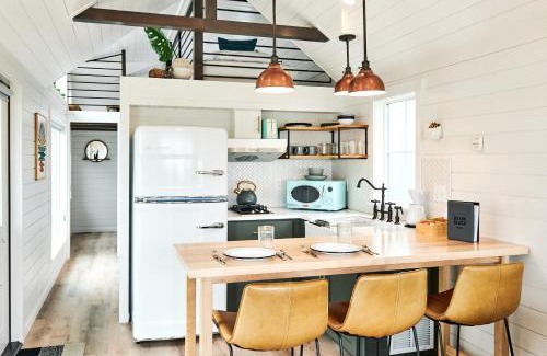 Dillon Beach Hotel | Dillon Beach Resort