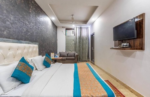 Dwarka Hotel | DIPLOMAT REGENCY