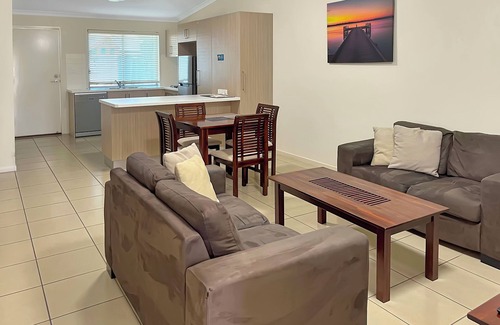 Emerald Apartamento | Direct Collective - Villas on Rivergum