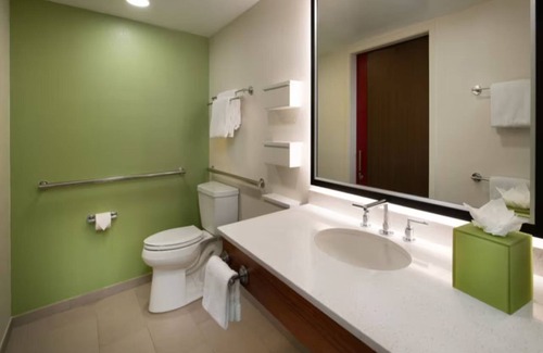 Bay Lake Hotel | Disney's All-Star Sports Resort