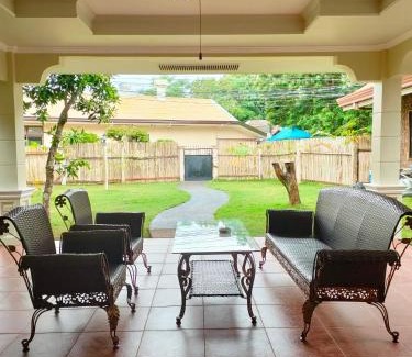 Tawala Chalet De Esquí | DMC1 Residence Panglao