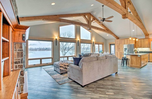 Alexandria Casa | Dock, Hot Tub & Game Room: Luxe Lake Latoka Home