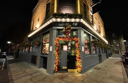 Wapping Hotel | Dockers Inn