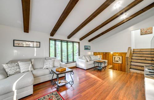 Gilbertsville Casa | Dog-Friendly Kentucky Lake Home with Game Room!