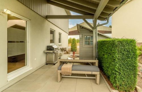 Gerolstein Casa | Dolomites Bungalow Eifelsteig w view Terrace BBQ