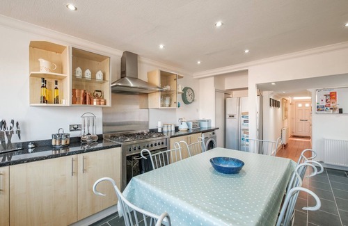 Cullen Casa | Dolphin Bay House ...