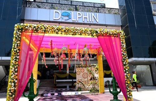 Bara Banki Hotel | Dolphin Club And Resort