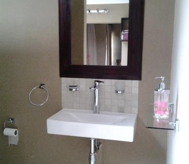 Jeffreys Bay Casa | Dolphin View Guesthouse